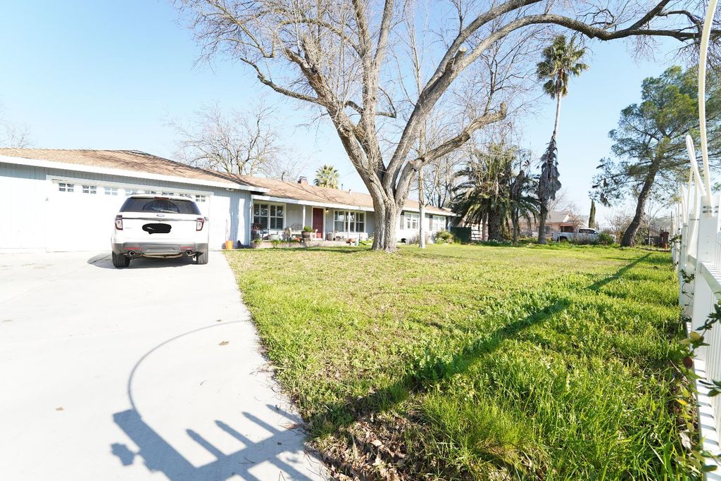 3309 I St, North Highlands, CA 95660