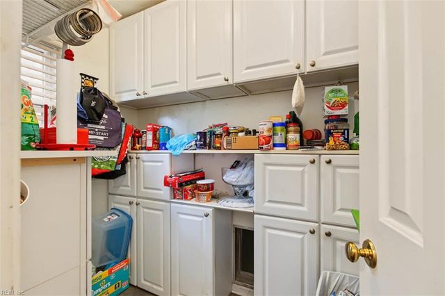 110 Bailey DR, Yorktown, VA 23692