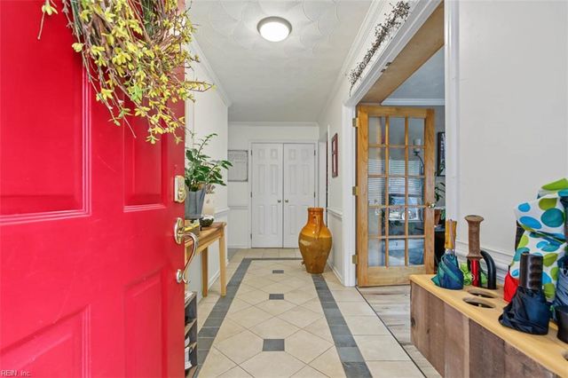 110 Bailey DR, Yorktown, VA 23692