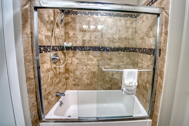 16713 Jamaica Beach Road, Jamaica Beach, TX 77554