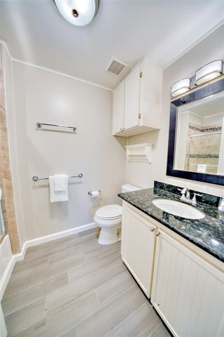 16713 Jamaica Beach Road, Jamaica Beach, TX 77554