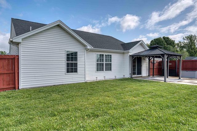 817 Candlestick Court, Evansville, IN 47725