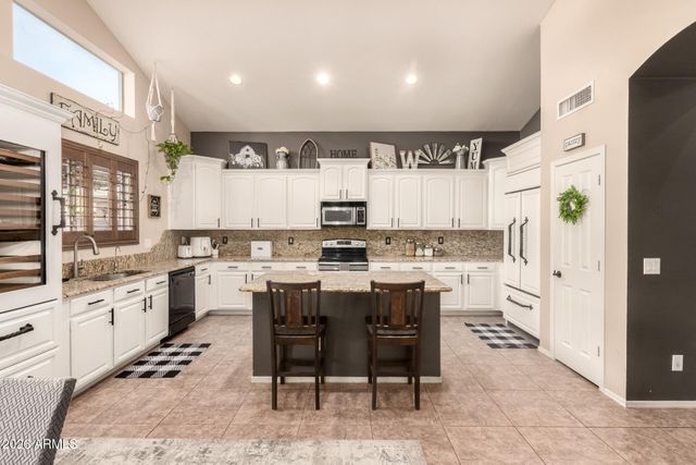 12346 W MEADOWBROOK Avenue, Avondale, AZ 85392