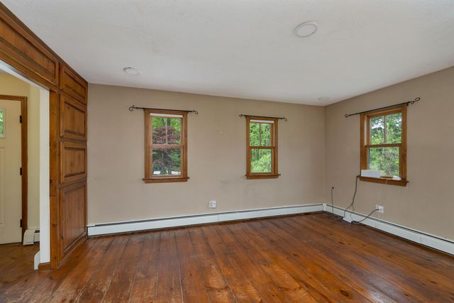 371 Baker Road, Henniker, NH 03242