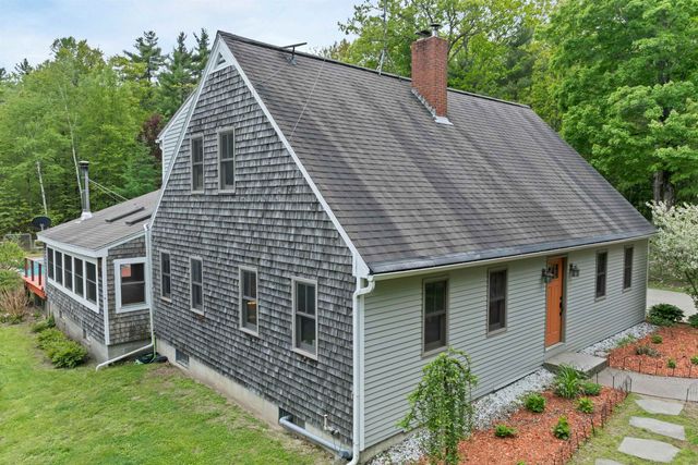 371 Baker Road, Henniker, NH 03242
