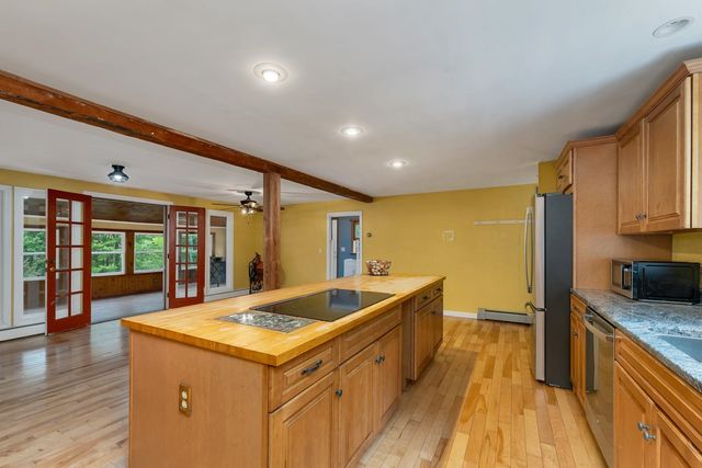 371 Baker Road, Henniker, NH 03242