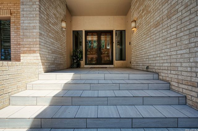 8135 Ridge North Dr, San Antonio, TX 78266