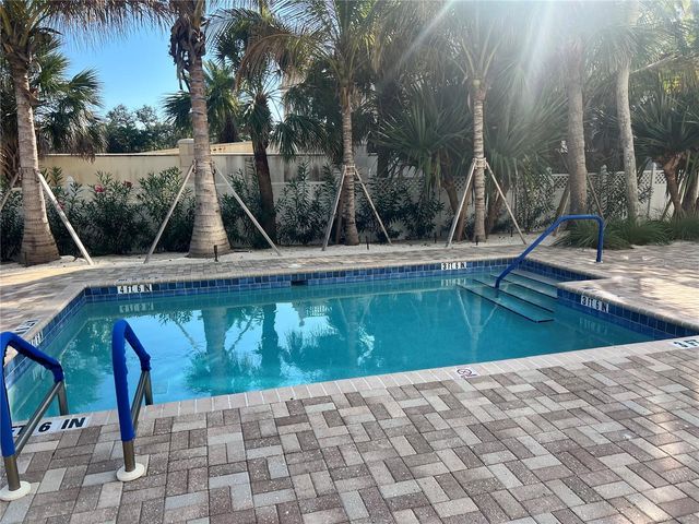 1001 POINT OF ROCKS ROAD 611, Sarasota, FL 34242