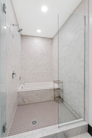 5 Gadsdenboro Street Apt 509, Charleston, SC 29401