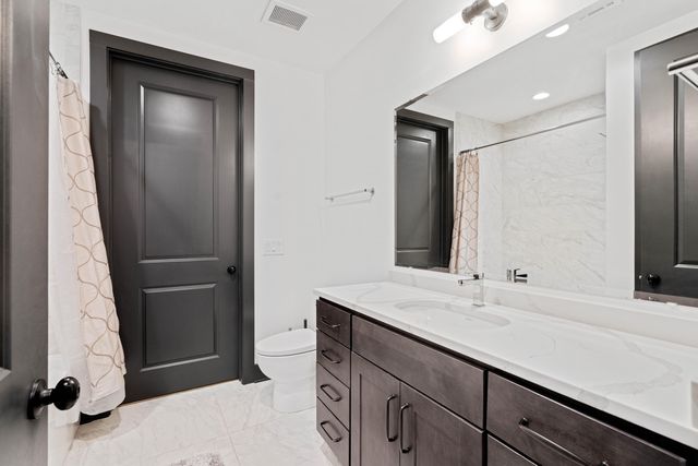 5 Gadsdenboro Street Apt 509, Charleston, SC 29401