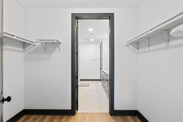 5 Gadsdenboro Street Apt 509, Charleston, SC 29401