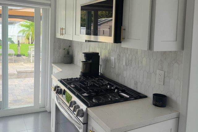 4801 NE 2nd, Fort Lauderdale, FL 33334