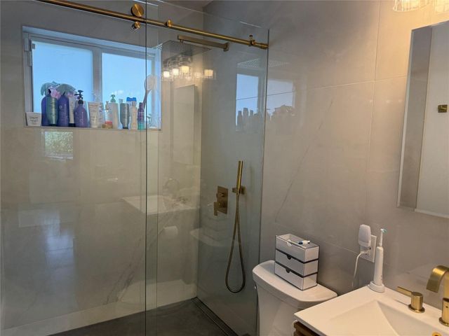 4801 NE 2nd, Fort Lauderdale, FL 33334