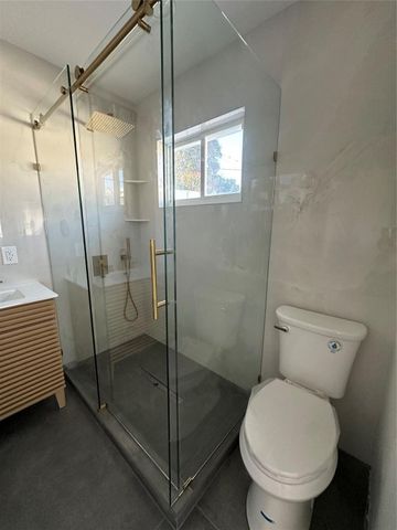 4801 NE 2nd, Fort Lauderdale, FL 33334