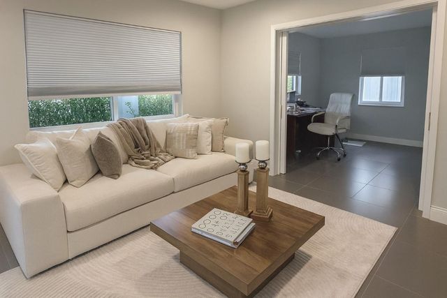 4801 NE 2nd, Fort Lauderdale, FL 33334