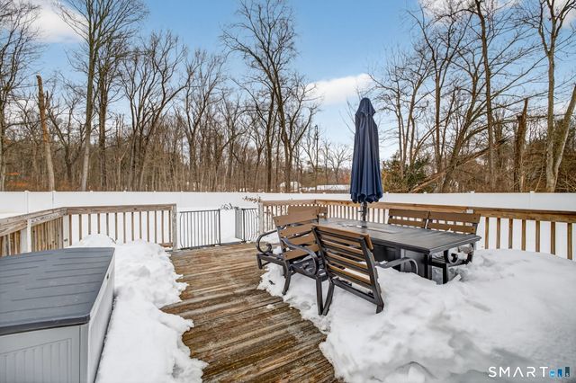 375 Sea Hill Road, North Branford, CT 06471