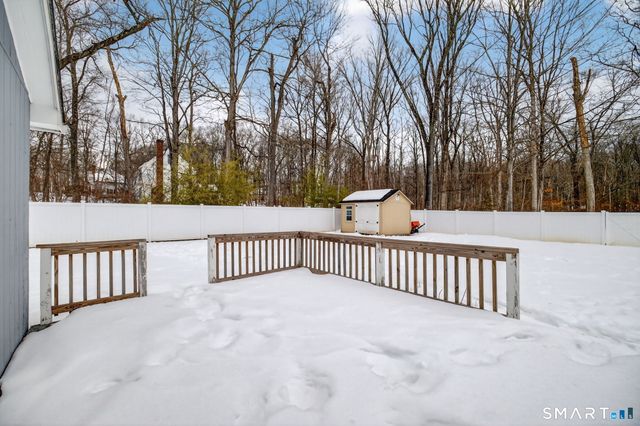 375 Sea Hill Road, North Branford, CT 06471