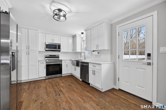 375 Sea Hill Road, North Branford, CT 06471