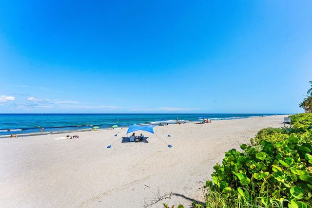 170 Chilean Avenue 2A, Palm Beach, FL 33480