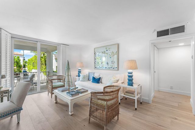 170 Chilean Avenue 2A, Palm Beach, FL 33480