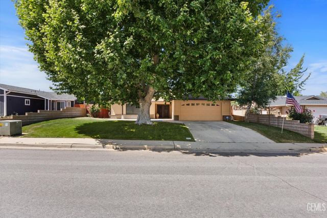 117 Sunrise Way, Tehachapi, CA 93561
