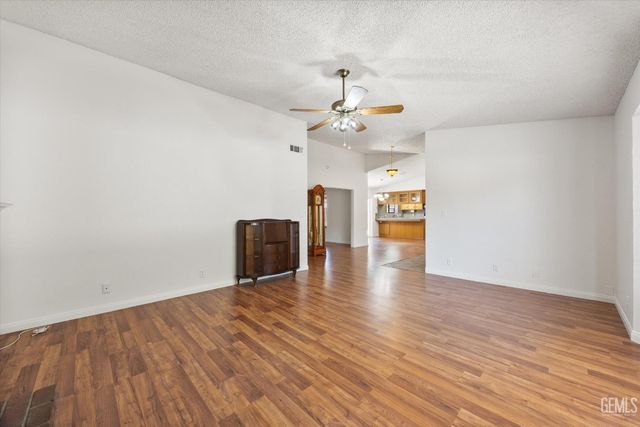 117 Sunrise Way, Tehachapi, CA 93561