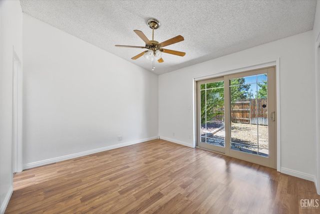117 Sunrise Way, Tehachapi, CA 93561