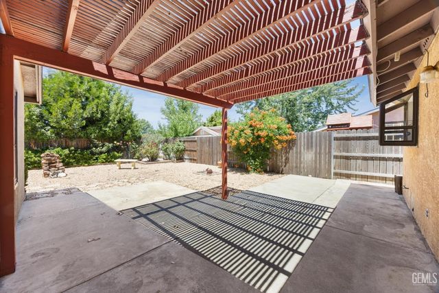 117 Sunrise Way, Tehachapi, CA 93561