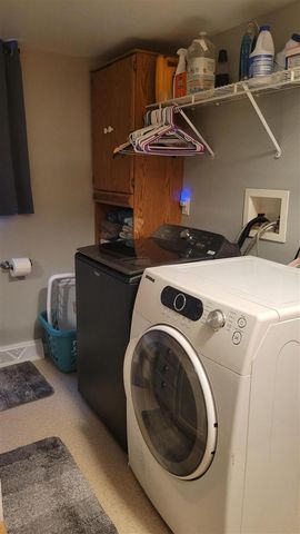 10855 Woodbushe Drive, Lowell, MI 49331