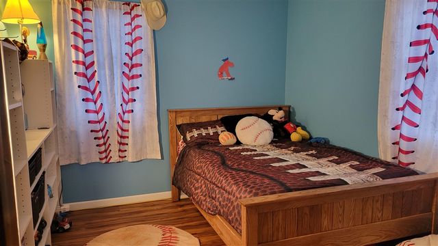 10855 Woodbushe Drive, Lowell, MI 49331