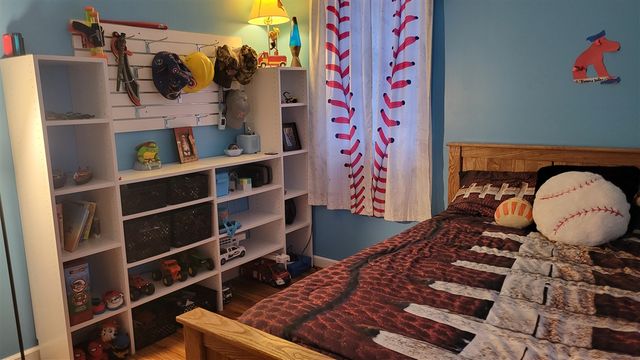 10855 Woodbushe Drive, Lowell, MI 49331