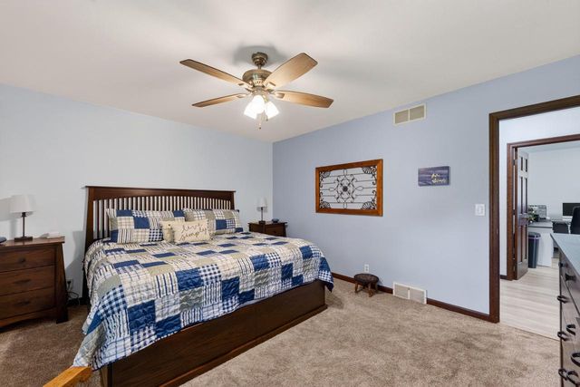 5704 E Oak Trail, Milton, WI 53563