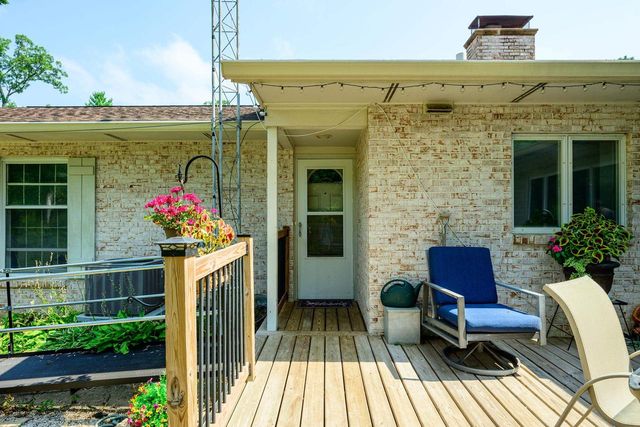 5704 E Oak Trail, Milton, WI 53563