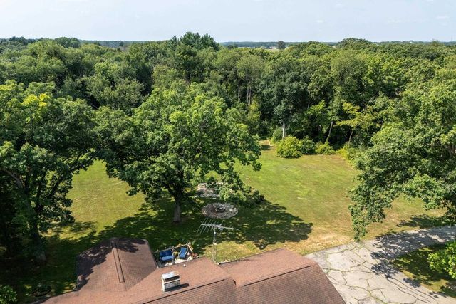 5704 E Oak Trail, Milton, WI 53563