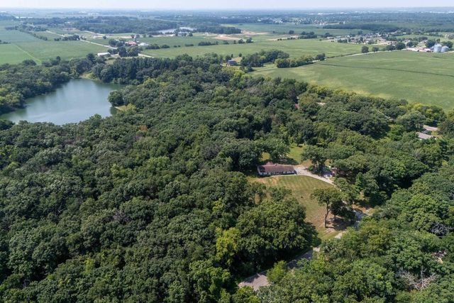 5704 E Oak Trail, Milton, WI 53563