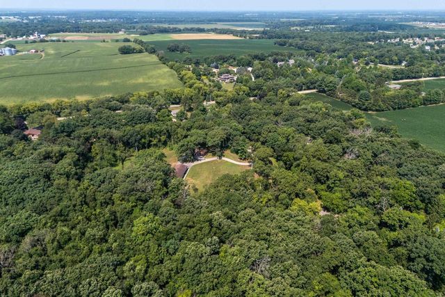 5704 E Oak Trail, Milton, WI 53563