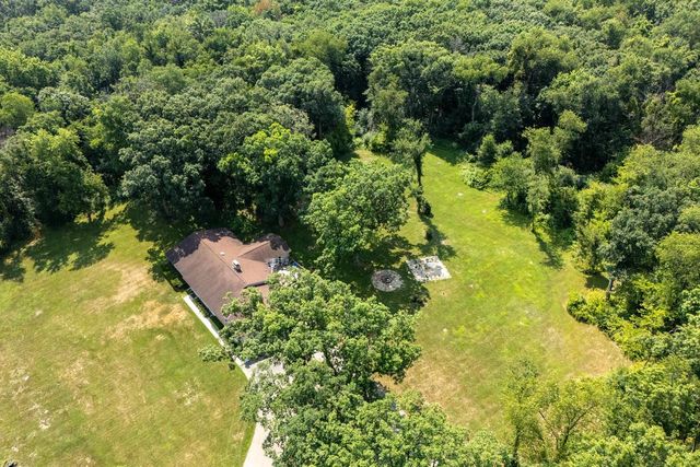 5704 E Oak Trail, Milton, WI 53563