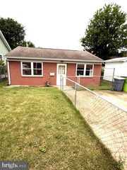 4301 NEWARK RD, Brentwood, MD 20722