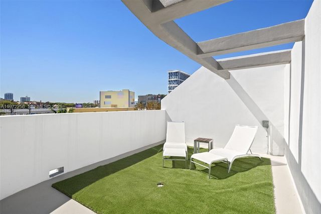 2688 SW 25th Avenue 1, Miami, FL 33133