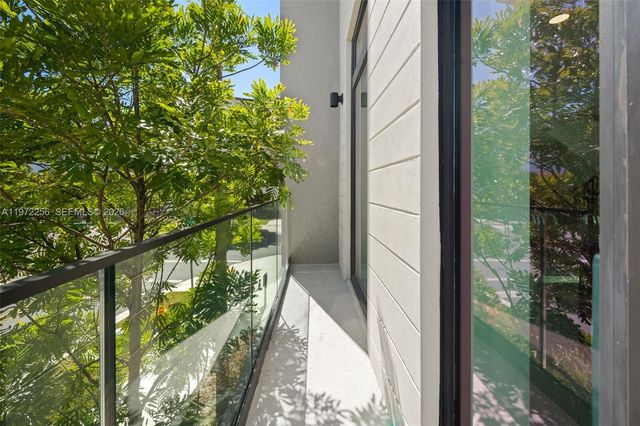 2688 SW 25th Avenue 1, Miami, FL 33133