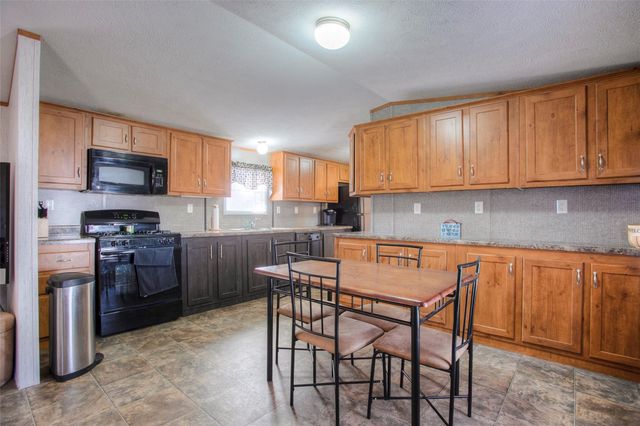 179 Mercury Drive, Trinity, TX 75862