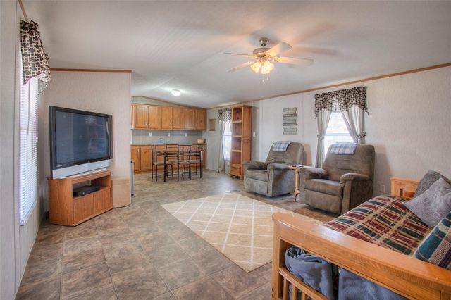 179 Mercury Drive, Trinity, TX 75862