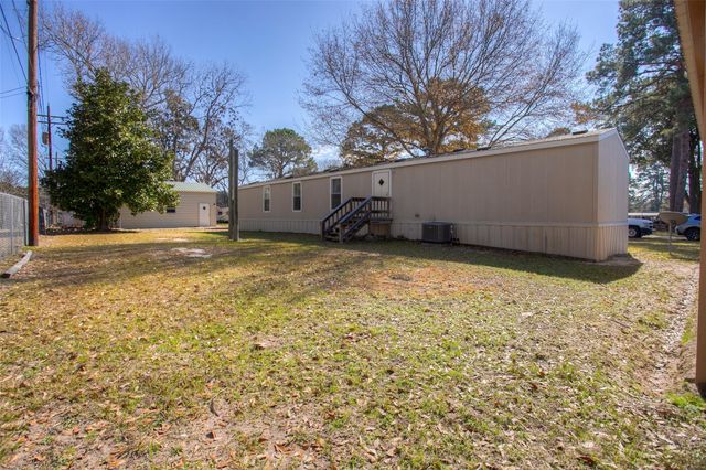 179 Mercury Drive, Trinity, TX 75862