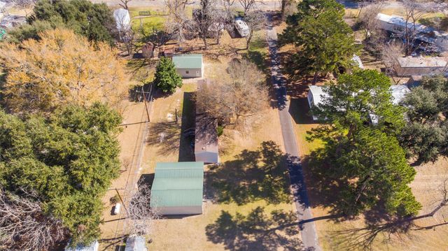 179 Mercury Drive, Trinity, TX 75862