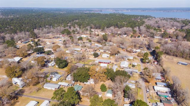 179 Mercury Drive, Trinity, TX 75862