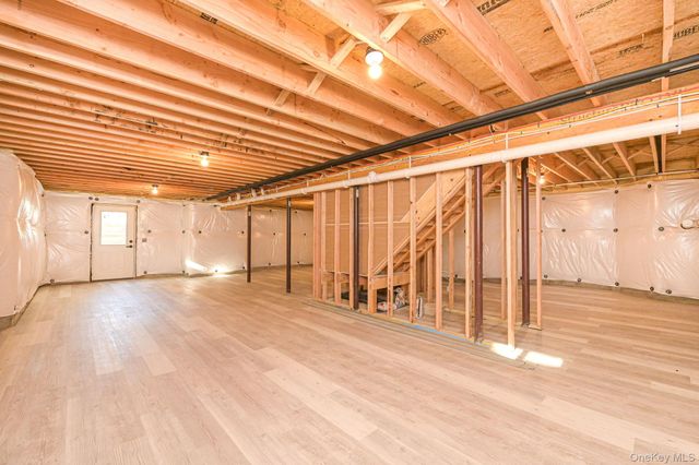 465 Mill Road, Coram, NY 11727