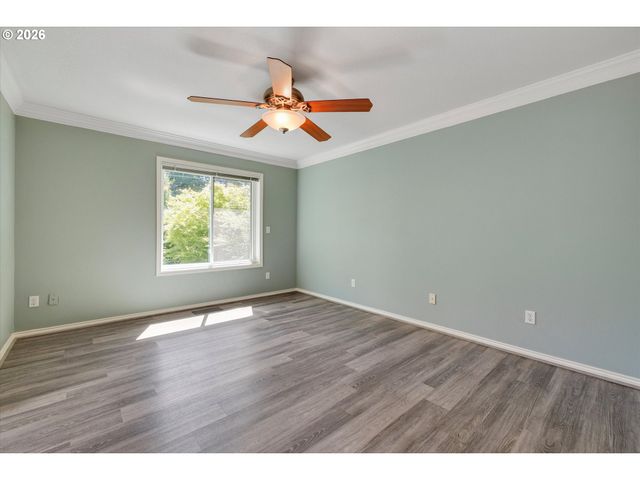 2355 OSTMAN Rd, West Linn, OR 97068
