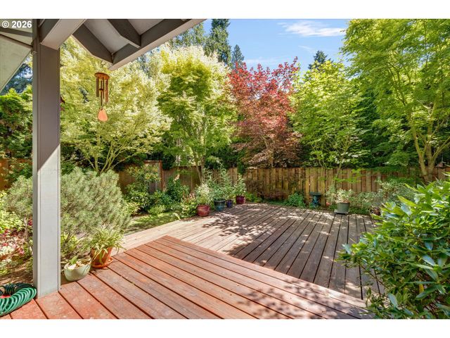 2355 OSTMAN Rd, West Linn, OR 97068