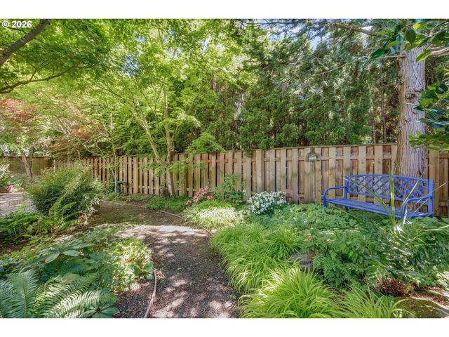 2355 OSTMAN Rd, West Linn, OR 97068