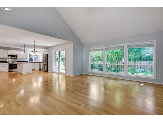 2355 OSTMAN Rd, West Linn, OR 97068